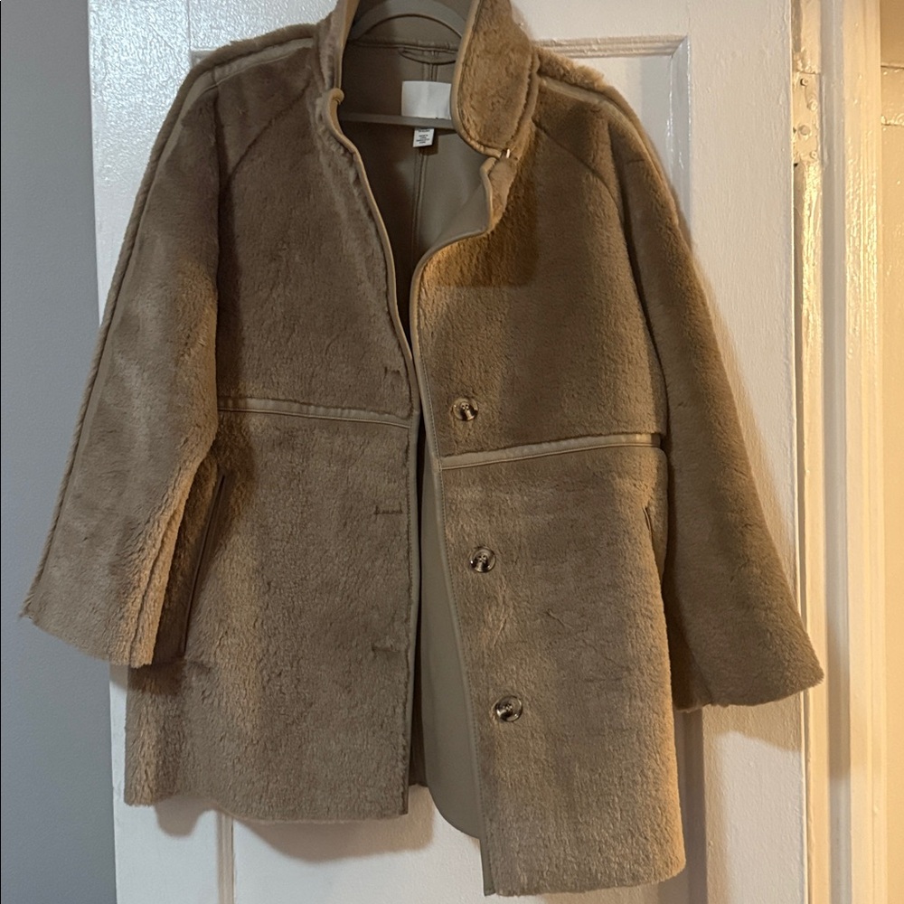 NEW H&M Teddy Faux Leather Shearling Coat Sz Small $119 Beige Mushroom - Picture 4 of 5